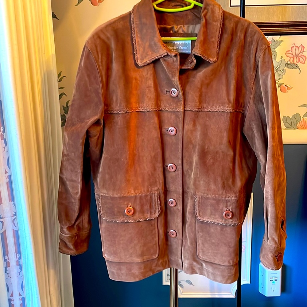 Coldwater Creek brown leather jacket M contrast stitch button down flap pockets